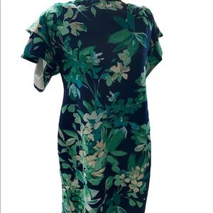 Super cute short maxi sun dress